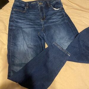 Women’s jeans